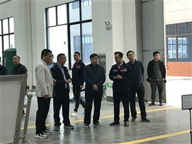 歡迎市領(lǐng)導(dǎo)蒞臨申容工廠 歡迎市領(lǐng)導(dǎo)蒞臨申容工廠